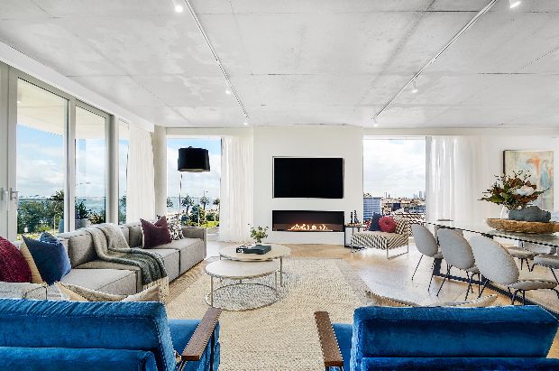 Buyer's Guide to Different Types of Ethanol Fireplaces